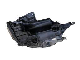 FAROL DIREITO HB20 2023 2024 2025/ S/ LED