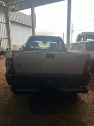 Tampa Traseira Caçamba Fiat Strada 1996/2003 C/Detalhe