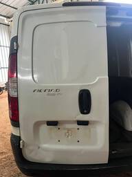 Tampa Traseira Esquerda Fiorino Furgão 2014/2022 C/Detalhe