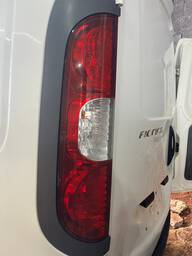 Lanterna Traseira Esquerda Fiat Fiorino 2014/2022