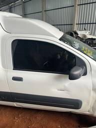 Porta Direita Fiat Uno Fiorino 2015/2023 C/Detalhe