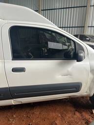 Porta Direita Fiat Uno Fiorino 2015/2023 C/Detalhe