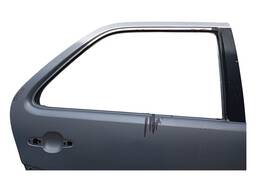 PORTA TRASEIRA DIREITA TOYOTA SW4 2005 2006 A 2015 (DETALHE)