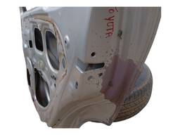 PORTA TRASEIRA DIREITA TOYOTA SW4 2005 2006 A 2015 (DETALHE)