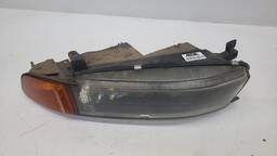 FAROL DIREITO MITSUBISHI GALANT 1997 1998 A 2005 