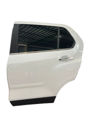 Porta traseira esquerda gm tracker 2014/2019 c/detalhe