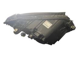 FAROL DIREITO MERCEDES CLASSE C 180 200 2014 A 2017 C/LED