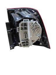 LANTERNA TRASEIRA ESQUERDA OROCH 2016 A 2022