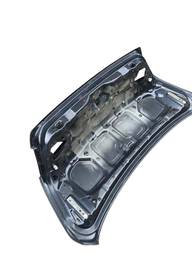 TAMPA TRASEIRA AZERA 2008 2009 A 2010