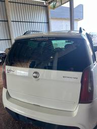 Tampa Traseira Fiat Idea 2010 - 2016
