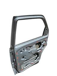 PORTA TRASEIRA DIREITA PALIO SIENA 2005 2006 A 2016