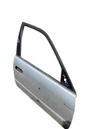 PORTA DIANTEIRA DIREITA COROLLA 1998 1999 A 2002