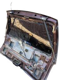 TAMPA TRASEIRA CHRYSLER GRAND CARAVAN 1996 1997 A 2000
