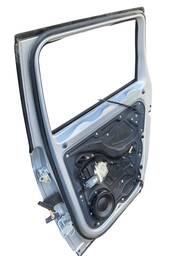 PORTA TRASEIRA DIREITA PASSAT B7 VARIANT 2011 2012 A 2015