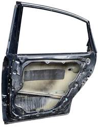 PORTA TRASEIRA DIREITA SENTRA 2014 2015 A 2020