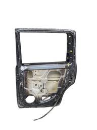 PORTA TRASEIRA DIREITA LIVINA 2010 A LIVINA 2010 2011 A 2014