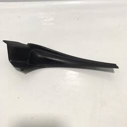 Acabamento Churrasqueira Esquerda Nissan Versa 2012/2015