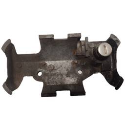 SUPORTE MAÇANETA EXTERNA DIANTEIR GM CORSA CLASSIC ASTRA L.E