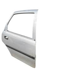 PORTA TRASEIRA DIREITA VECTRA 1997 1998 A 2005