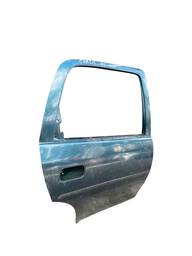 PORTA TRASEIRA DIREITA CORSA / CLASSIC 1996 2000 A 2016