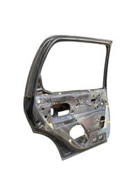 PORTA TRASEIRA ESQUERDA CORSA / CLASSIC 96-16 (DETALHE)
