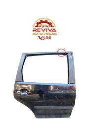 PORTA TRASEIRA DIREITA CAPTIVA 2008 2009 A 2017 (DETALHE)