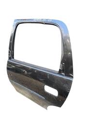PORTA TRASEIRA ESQUERDA CORSA / CLASSIC 1996 2000 A 2016