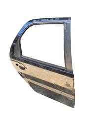 PORTA TRASEIRA DIREITA PALIO SIENA 2005 2006 A 2016