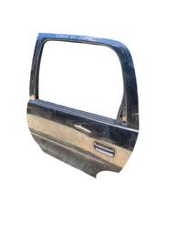 PORTA TRASEIRA ESQUERDA CORSA / CLASSIC 1996 2000 A 2016