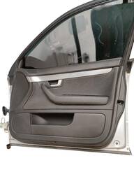 PORTA DIANTEIRA DIREITA AUDI A4 2005 2006 A 2008