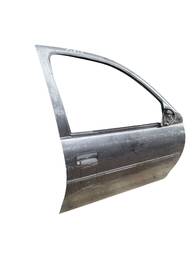 PORTA DIANTEIRA DIREITA CORSA / CLASSIC 1996 1997 A 2016