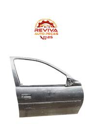 Porta Dianteira Direita Corsa / Classic 1996 1997 a 2016