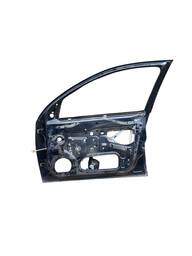 PORTA DIANTEIRA DIREITA CORSA / CLASSIC 1996 1997 A 2016