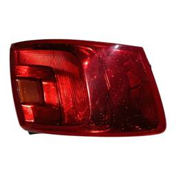 Lanterna Traseira Esquerda Jetta 2011 a 2014 (canto)