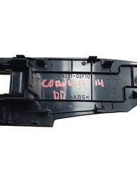 MOLDURA ACABAMENTO BOTAO VIDRO DIANT. DIREITO COROLLA 14/20