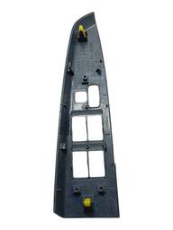 MOLDURA ACABAMENTO BOTAO VIDRO DIANT. ESQUERDO HILUX 2005/15