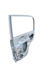 PORTA TRASEIRA DIREITA SUZUKI GRAND VITARA 2009 2010 A 2016