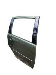 PORTA TRASEIRA DIREITA IDEA ADVENTURE 2006 2007 A 2010