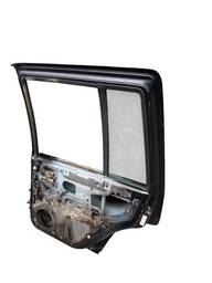 PORTA TRASEIRA DIREITA GRAND CHEROKEE 2005 2006 A 2010
