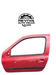PORTA DIANTEIRA ESQUERDA CLIO 2000 2001 A 2012