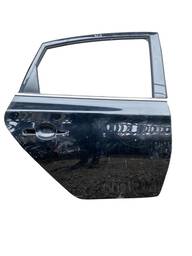 PORTA TRASEIRA DIREITA SENTRA 2014 2015 A 2020