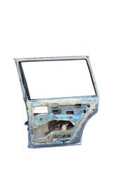 PORTA TRASEIRA DIREITA SANTANA 1987 1988 A 1990