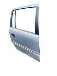 PORTA TRASEIRA DIREITA ZAFIRA 2002 2003 A 2012
