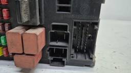 CAIXA FUSÍVEL FIAT PALIO 1.8 E-TORQ 2012 A 2018