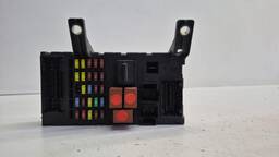 CAIXA FUSÍVEL FIAT PALIO 1.8 E-TORQ 2012 A 2018