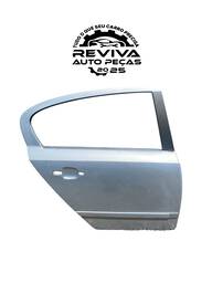 PORTA TRASEIRA DIREITA VECTRA HATCH 2006 2007 A 2011