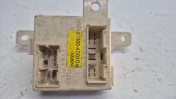 MÓDULO CAIXA RELES KIA CARNIVAL 2008