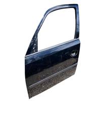 PORTA DIANTEIRA ESQUERDA MERIVA 2003 2004 A 2012