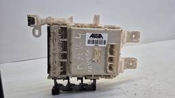 CAIXA FUSÍVEL INTERNA TOYOTA RAV4 2.4 2006 A 2012