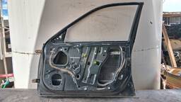 PORTA DIANTEIRA DIREITA CIVIC 2001 2002 A 2006
